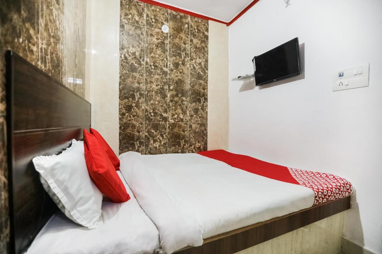 Oyo 69534 Hotel Nanda Tower Hanumāngarh Εξωτερικό φωτογραφία